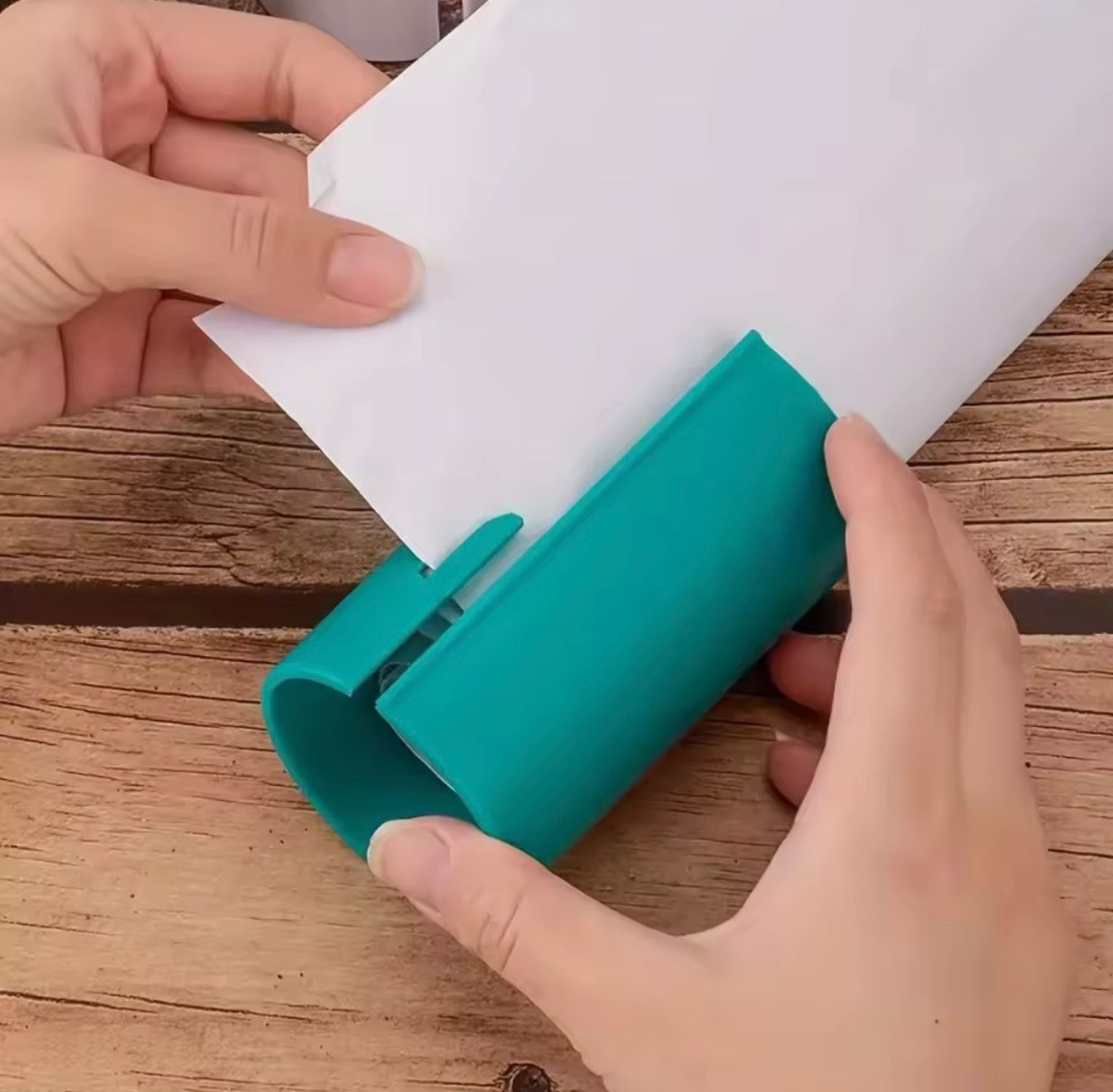 πΊπΈ US Free Shipping (No Minimum Spend) MTK High Quality Portable Paper Cutter β Compact and Accurate, Effortless DIY Crafting and Gift Wrapping