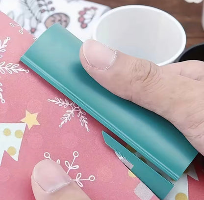 Mini Wrapping Paper Cutter